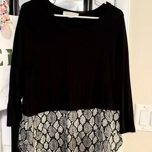 Michael Kors Black Asymmetrical 3/4 Sleeve Blouse